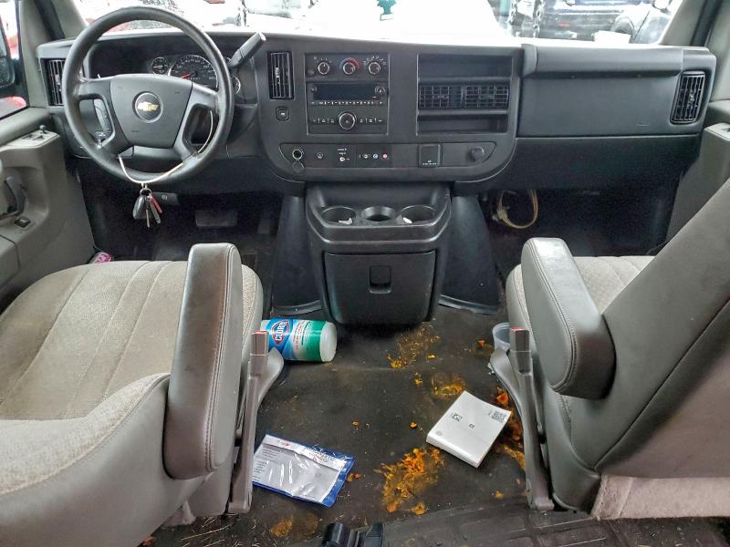 Photo 8 from auction – 2015 CHEVROLET EXPRESS G2 with VIN 1GAWGRFF4F1109305