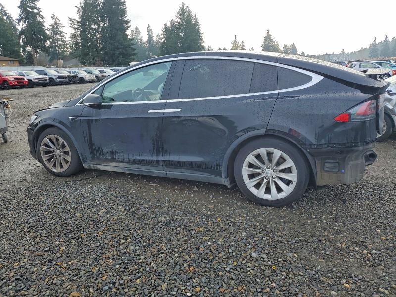 Photo 2 from auction – 2019 TESLA MODEL X with VIN 5YJXCDE21KF207704