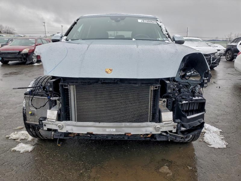 Photo 5 from auction – 2024 PORSCHE CAYENNE with VIN WP1AA2AY0RDA09383