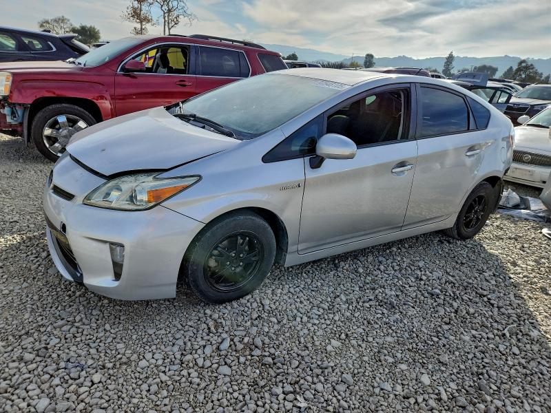TOYOTA PRIUS 2014 with VIN JTDKN3DUXE1825621 - Photo from auction