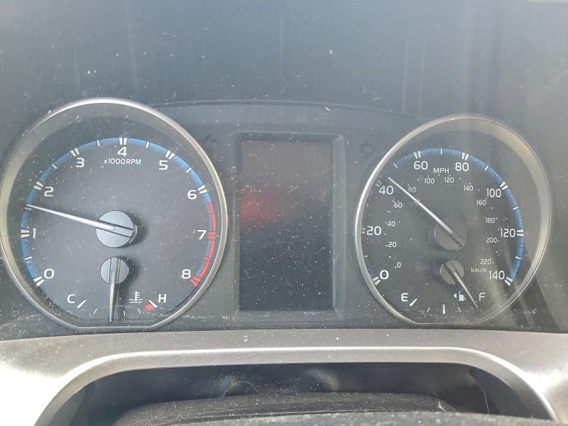 Photo 9 from auction – 2018 TOYOTA RAV4 with VIN JTMWFREV2JD119745