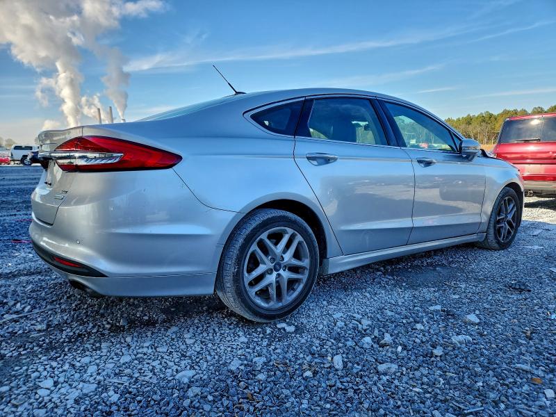 Photo 3 from auction – 2017 FORD FUSION SE with VIN 3FA6P0HDXHR341842