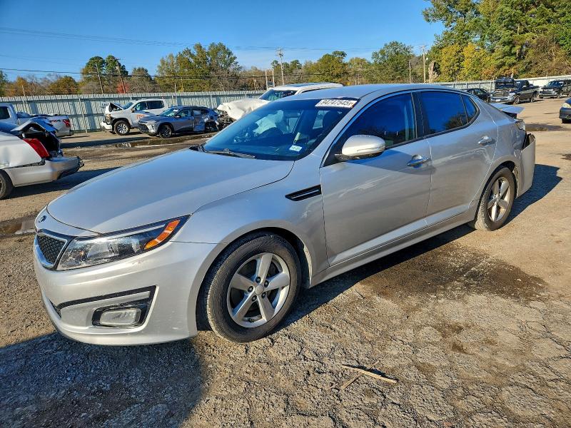 KIA OPTIMA LX 2015 with VIN 5XXGM4A7XFG449036 - Photo from auction