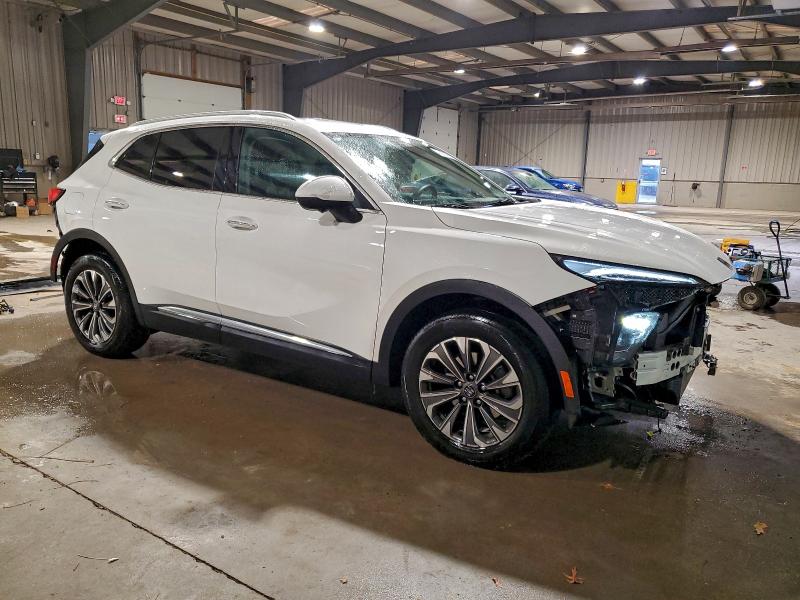 Photo 4 from auction – 2025 BUICK ENVISION P with VIN LRBFZKE4XSD079906