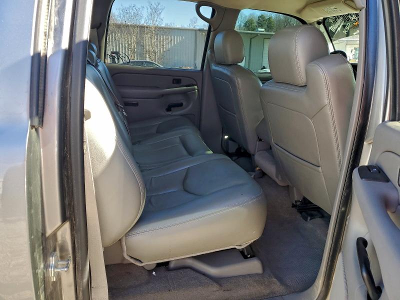 Photo 10 from auction – 2006 CHEVROLET SILVERADO with VIN 2GCEC13T661229644