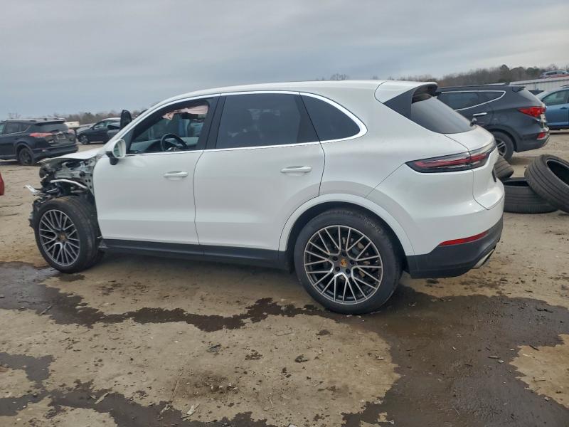 Photo 2 from auction – 2022 PORSCHE CAYENNE with VIN WP1AA2AY2NDA04907
