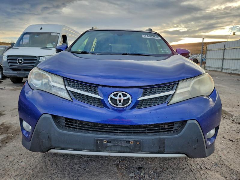 Photo 5 from auction – 2015 TOYOTA RAV4 LIMIT with VIN 2T3DFREV5FW381499