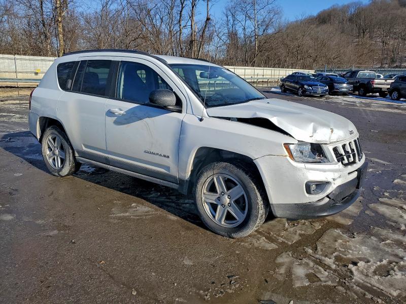 Photo 4 from auction – 2017 JEEP COMPASS SP with VIN 1C4NJDBB3HD168289