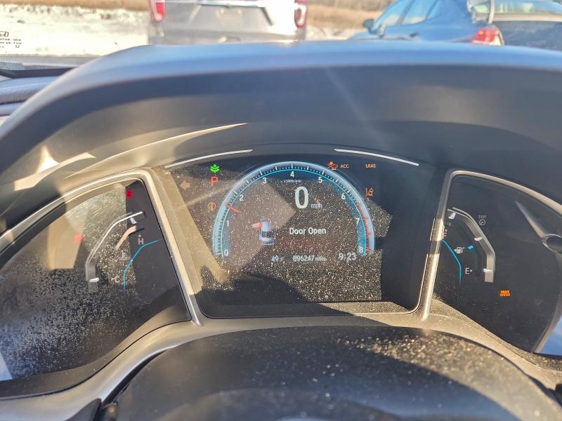 Photo 9 from auction – 2018 HONDA CIVIC with VIN JHMFC1F81JX021080
