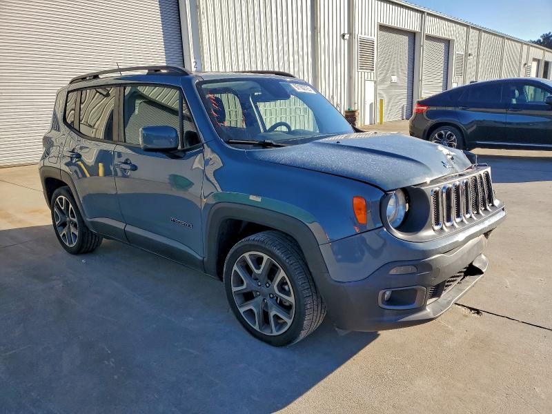 Photo 4 from auction – 2017 JEEP RENEGADE L with VIN ZACCJABB5HPG15213