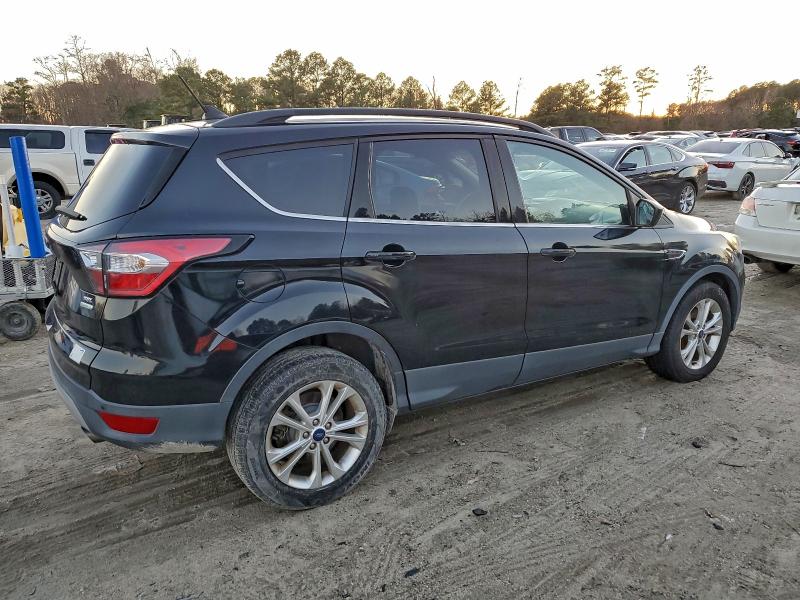Photo 3 from auction – 2018 FORD ESCAPE SEL with VIN 1FMCU0HD6JUA39836