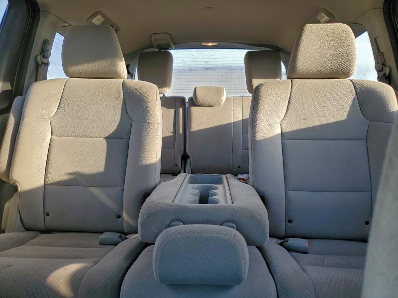 Photo 10 from auction – 2016 HONDA ODYSSEY SE with VIN 5FNRL5H32GB094968