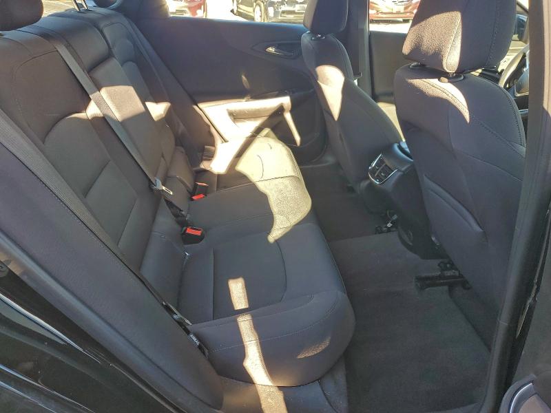 Photo 10 from auction – 2017 CHEVROLET MALIBU LT with VIN 1G1ZE5ST9HF293685