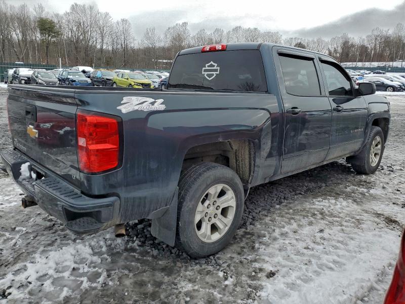 Photo 3 from auction – 2017 CHEVROLET SILVERADO with VIN 3GCUKREC1HG500310