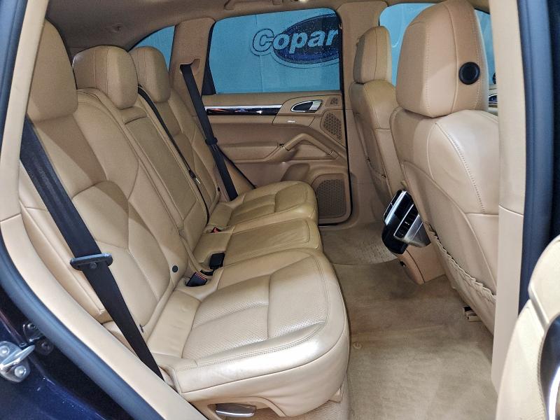 Photo 11 from auction – 2016 PORSCHE CAYENNE with VIN WP1AA2A24GLA00782
