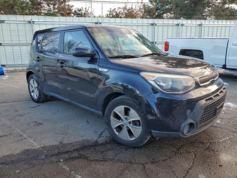 Photo 4 from auction – 2015 KIA SOUL with VIN KNDJN2A26F7112450