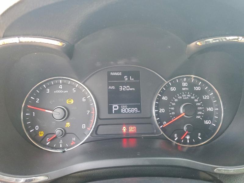 Photo 9 from auction – 2015 KIA FORTE LX with VIN KNAFX4A62F5321126