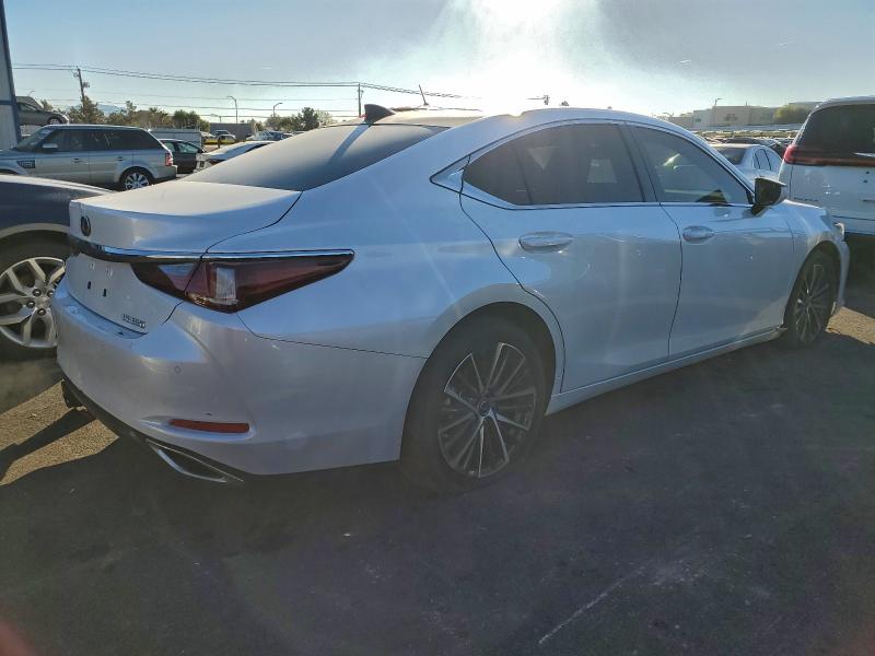 Photo 3 from auction – 2025 LEXUS ES with VIN 58ADZ1B17SU201770