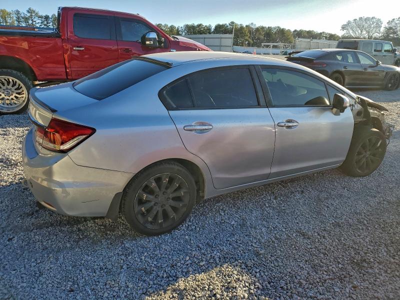 Photo 3 from auction – 2015 HONDA CIVIC EXL with VIN 2HGFB2F95FH519136