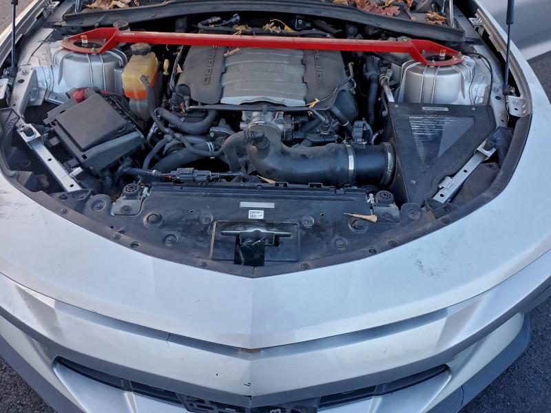 Photo 11 from auction – 2018 CHEVROLET CAMARO SS with VIN 1G1FF1R74J0176557