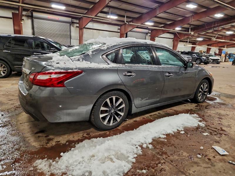 Photo 3 from auction – 2017 NISSAN ALTIMA 2.5 with VIN 1N4AL3AP9HC290277