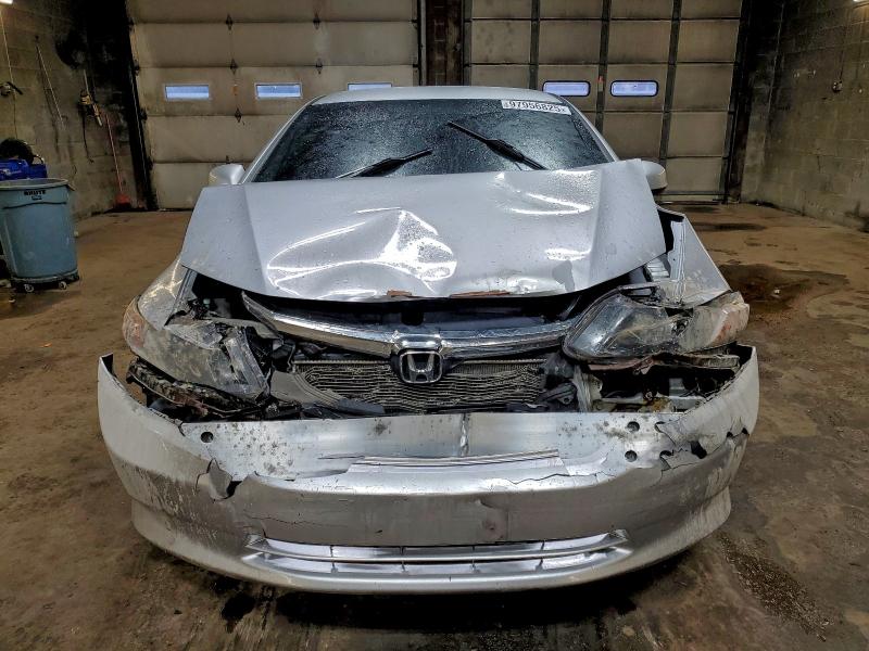 Photo 5 from auction – 2012 HONDA CIVIC LX with VIN 2HGFB2F53CH574600
