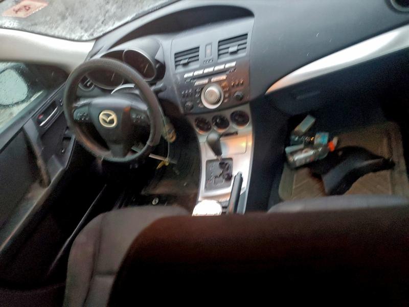 Zdjęcie 8 z aukcji – 2010 MAZDA 3 I z VIN JM1BL1SG2A1323039