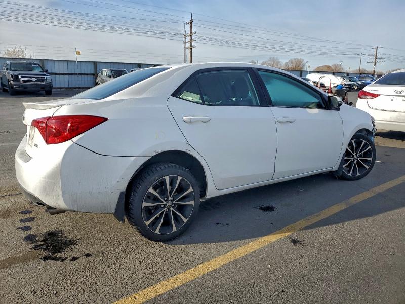 Photo 3 from auction – 2019 TOYOTA COROLLA L with VIN 2T1BURHE0KC130094