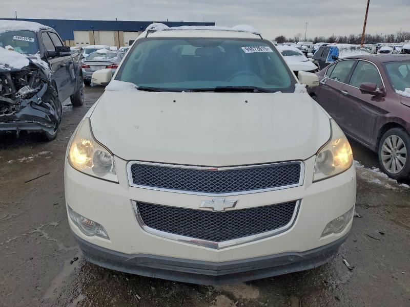 Photo 5 from auction – 2010 CHEVROLET TRAVERSE L with VIN 1GNLRFED4AJ232248