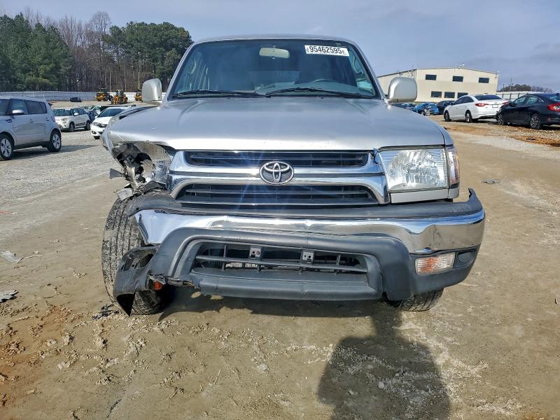 Photo 5 from auction – 2002 TOYOTA 4 RUNNER with VIN JT3GN86R720248287