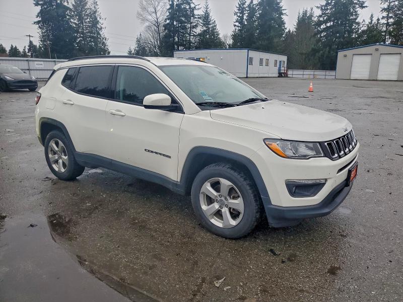 Photo 4 from auction – 2018 JEEP COMPASS LA with VIN 3C4NJDBB2JT401241
