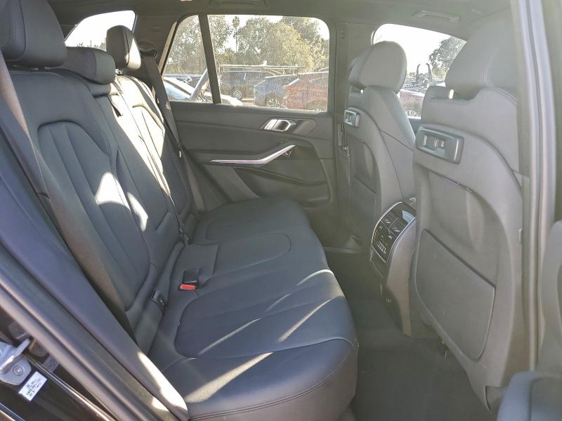 Photo 11 from auction – 2020 BMW X5 with VIN 5UXCR6C05L9C15991