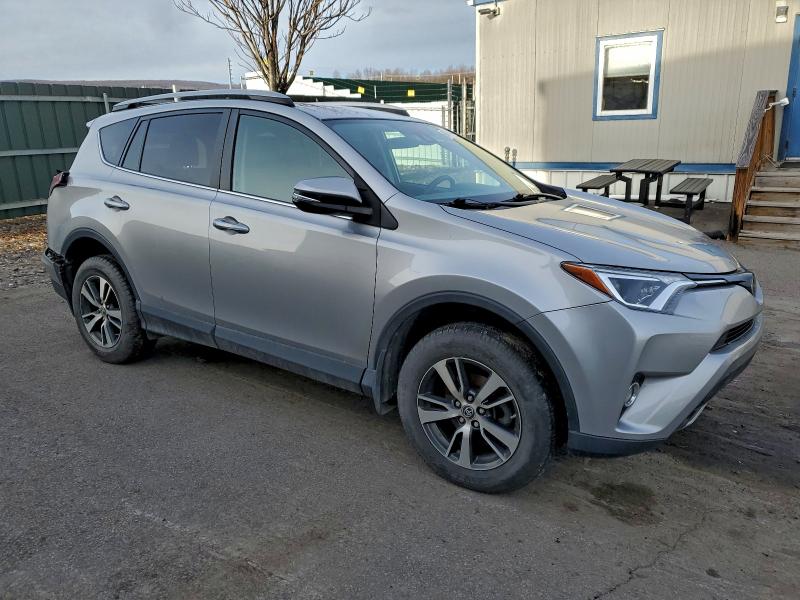 Photo 4 from auction – 2018 TOYOTA RAV4 ADVEN with VIN 2T3RFREV0JW839349
