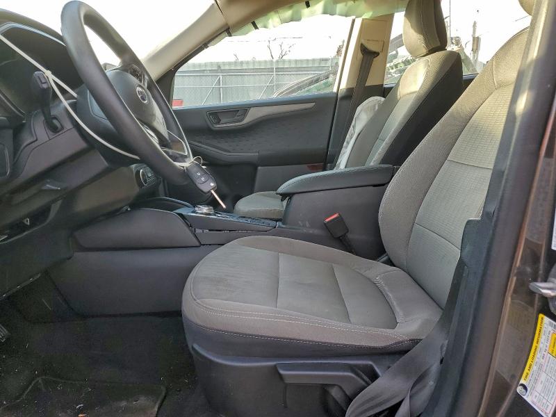 Photo 7 from auction – 2020 FORD ESCAPE S with VIN 1FMCU0F62LUB94018