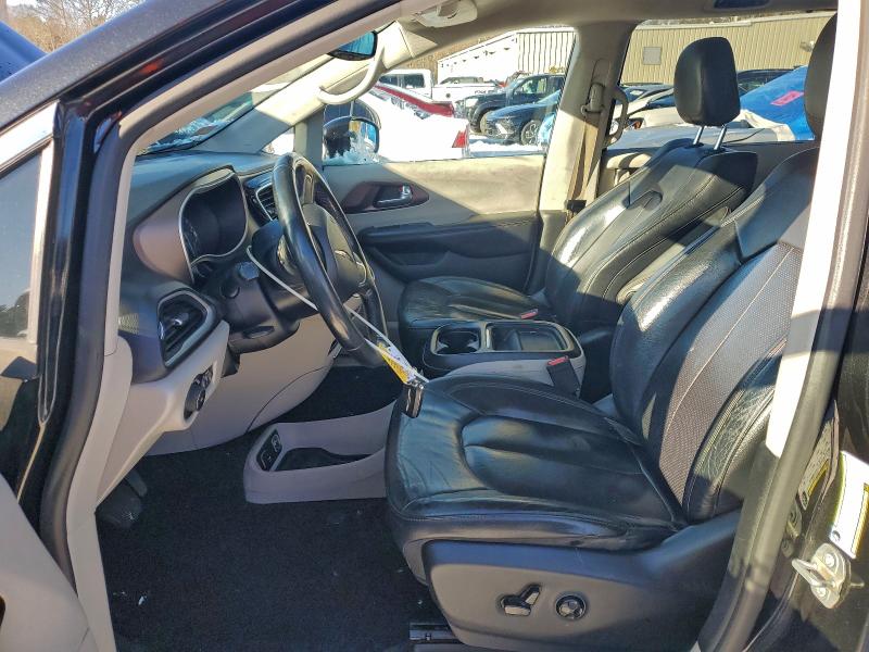 Photo 7 from auction – 2019 CHRYSLER PACIFICA T with VIN 2C4RC1BG1KR685469
