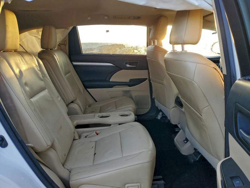 Zdjęcie 11 z aukcji – 2015 TOYOTA HIGHLANDER z VIN 5TDKKRFH0FS061357