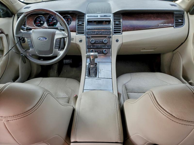 Photo 8 from auction – 2010 FORD TAURUS LIM with VIN 1FAHP2FW3AG158269