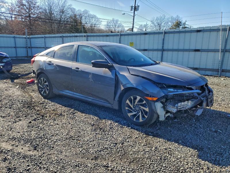 Photo 4 from auction – 2016 HONDA CIVIC EX with VIN 2HGFC2F76GH573753