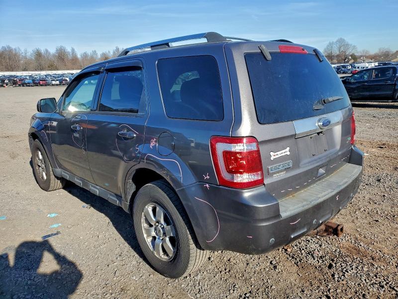 Photo 2 from auction – 2011 FORD ESCAPE LIM with VIN 1FMCU9EGXBKB77105