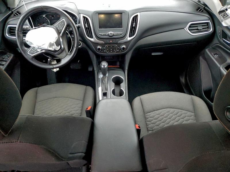 Photo 8 from auction – 2020 CHEVROLET EQUINOX with VIN 2GNAXKEV1L6155790