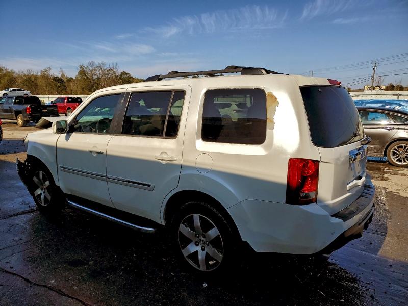 Photo 2 from auction – 2012 HONDA PILOT TOUR with VIN 5FNYF3H95CB029067