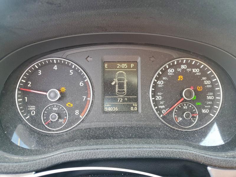 Photo 9 from auction – 2012 VOLKSWAGEN PASSAT SE with VIN 1VWBP7A35CC036319