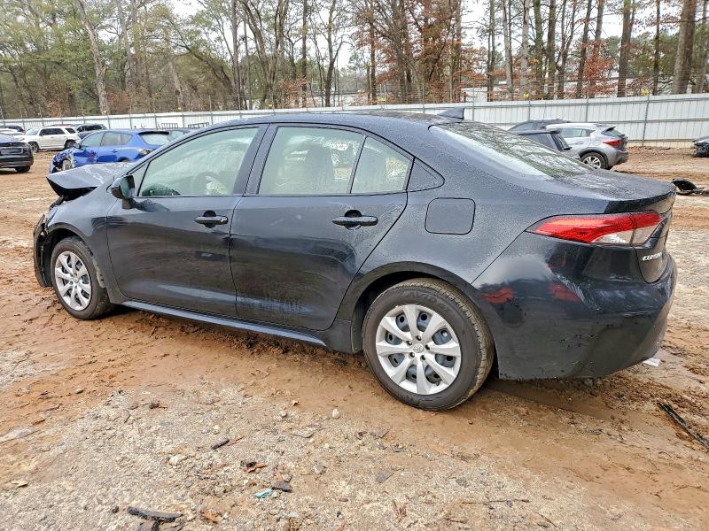 Photo 2 from auction – 2023 TOYOTA COROLLA LE with VIN JTDBCMFE5P3016553