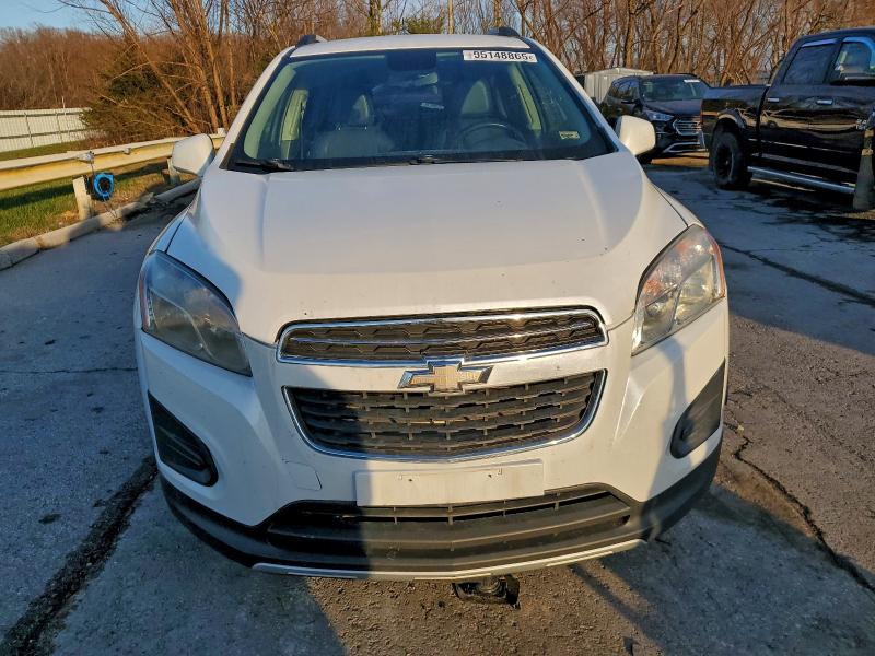 Photo 5 from auction – 2015 CHEVROLET TRAX 1LT with VIN KL7CJLSB7FB177374