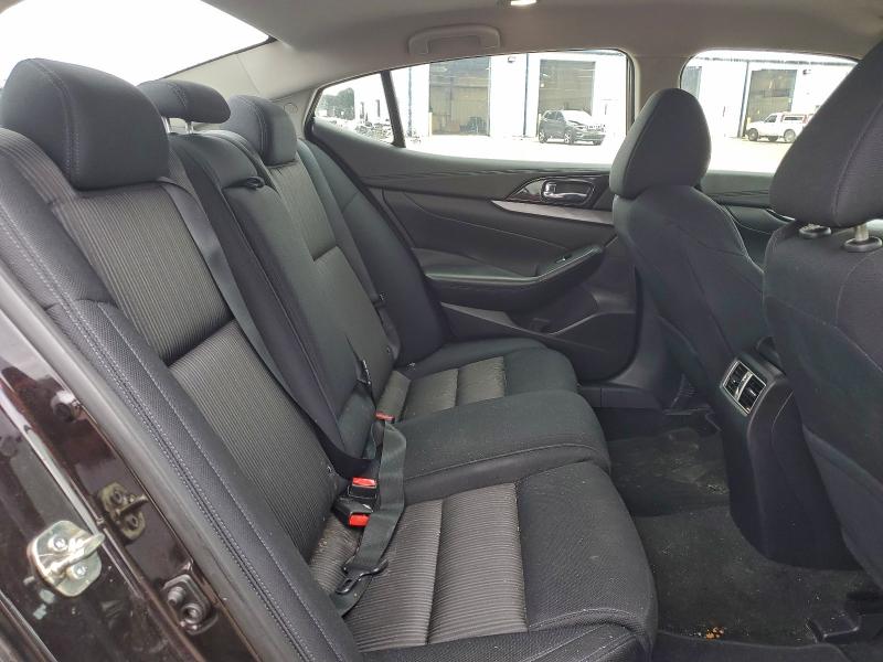 Photo 10 from auction – 2016 NISSAN MAXIMA 3.5 with VIN 1N4AA6AP3GC396648