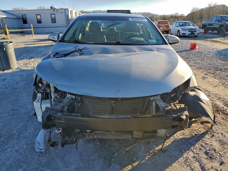 Photo 5 from auction – 2016 TOYOTA CAMRY LE with VIN 4T4BF1FK2GR571449