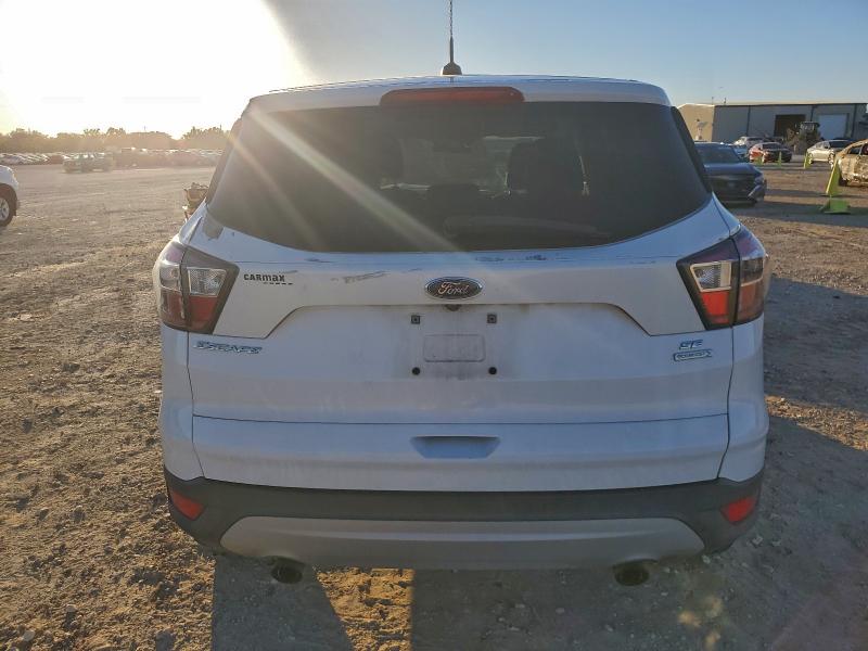 Photo 6 from auction – 2017 FORD ESCAPE SE with VIN 1FMCU0GD8HUA08793