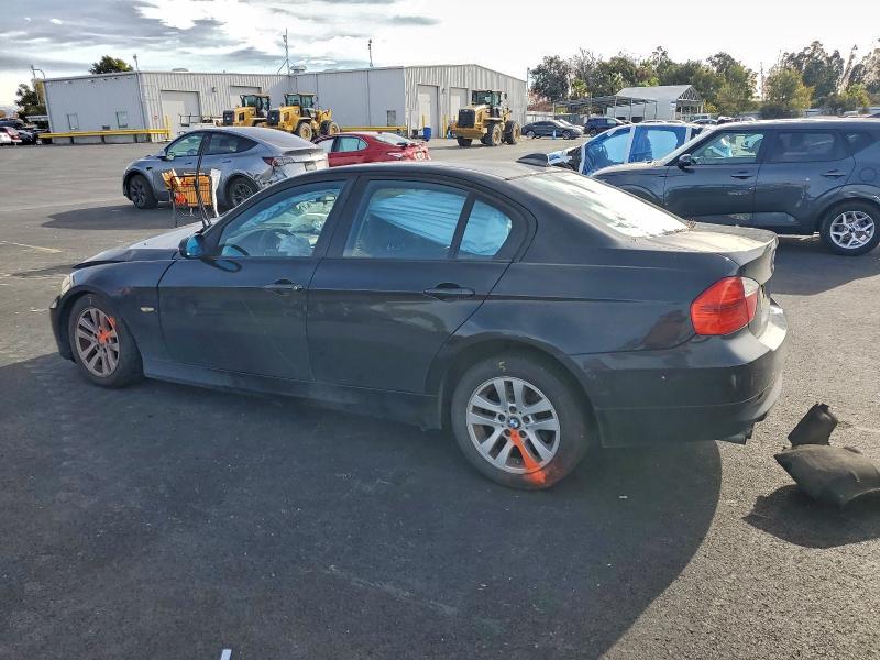 Photo 2 from auction – 2007 BMW 328 I SULE with VIN WBAVC53507FZ79265