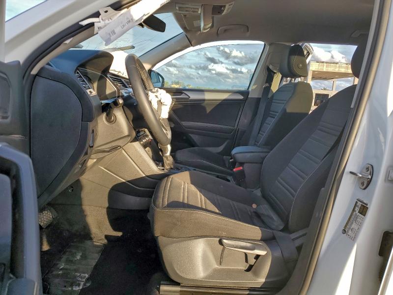 Photo 7 from auction – 2024 VOLKSWAGEN TIGUAN S with VIN 3VVRB7AX2RM057530