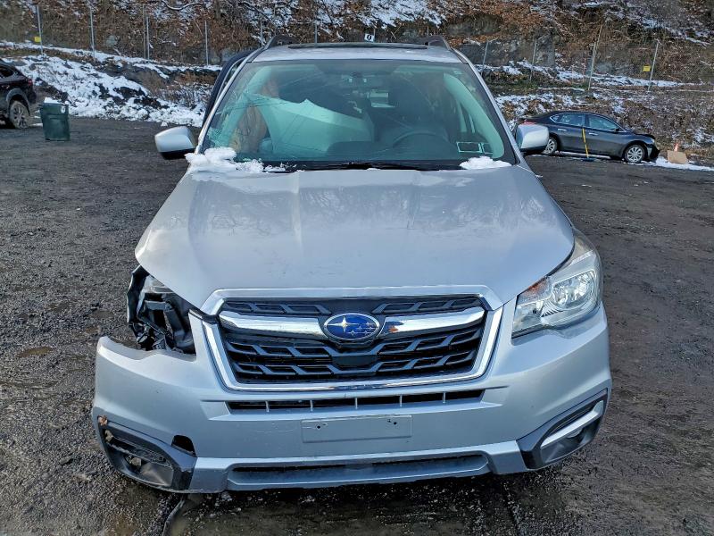Photo 5 from auction – 2017 SUBARU FORESTER 2 with VIN JF2SJALC3HH440424